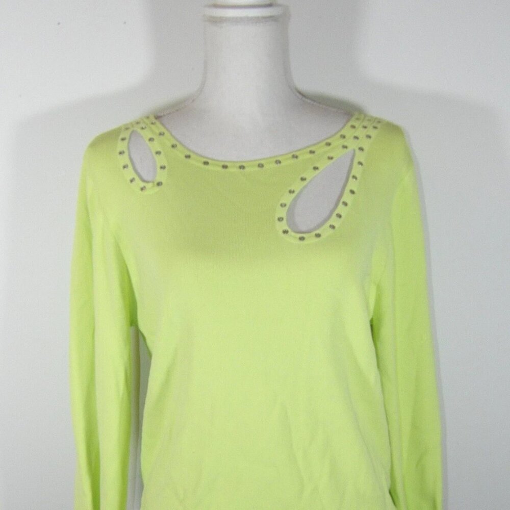 Cable & Gauge Size XL Women's Top Shirt Pull Over Green with Metal Circle Accent